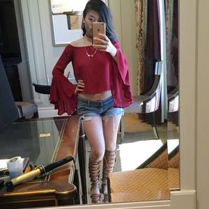 🔴Bell sleeves cropped top